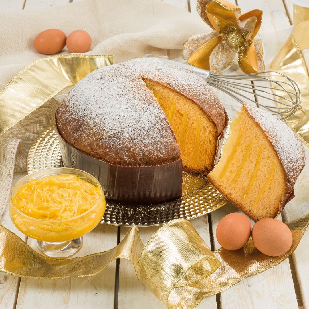 Panettone relleno de crema de bignè astuccio