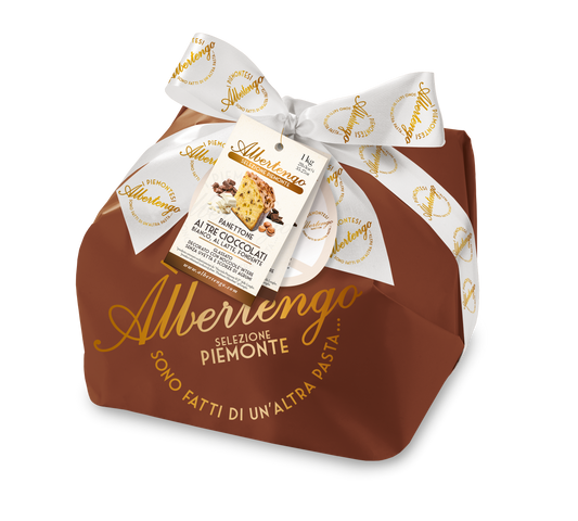 Panettone SEL.PIEMONTE AI TRE CIOCCOLATI (fondant, con leche y blanco)